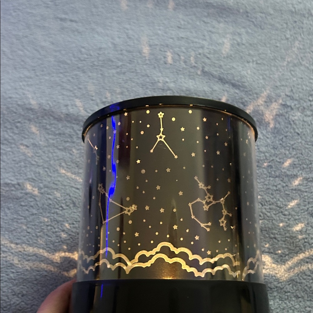 Starry Night Projector Lamp - Picture 8 of 8